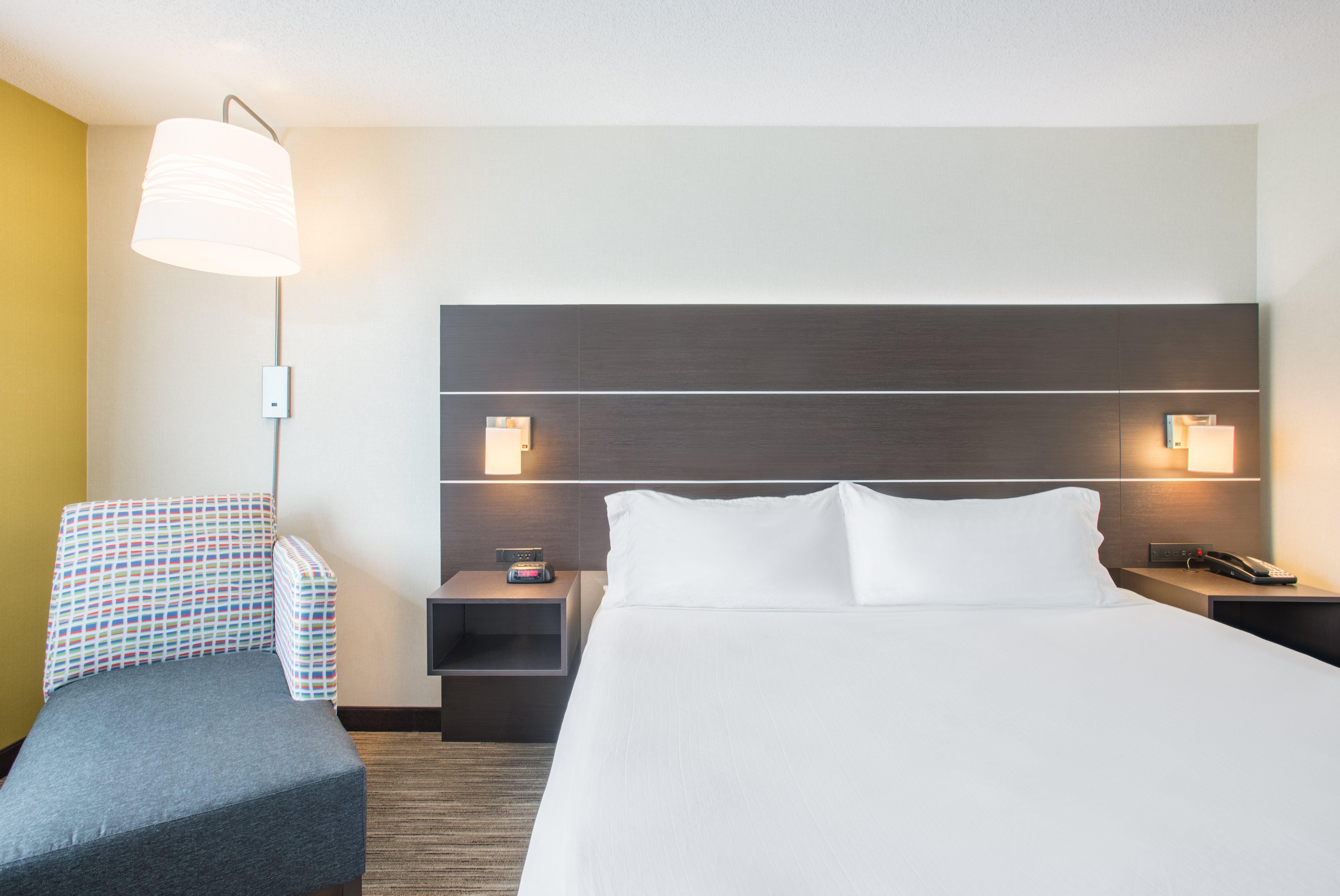 Holiday Inn Express Hotel & Suites Boston - Marlboro By Ihg Hudson Buitenkant foto