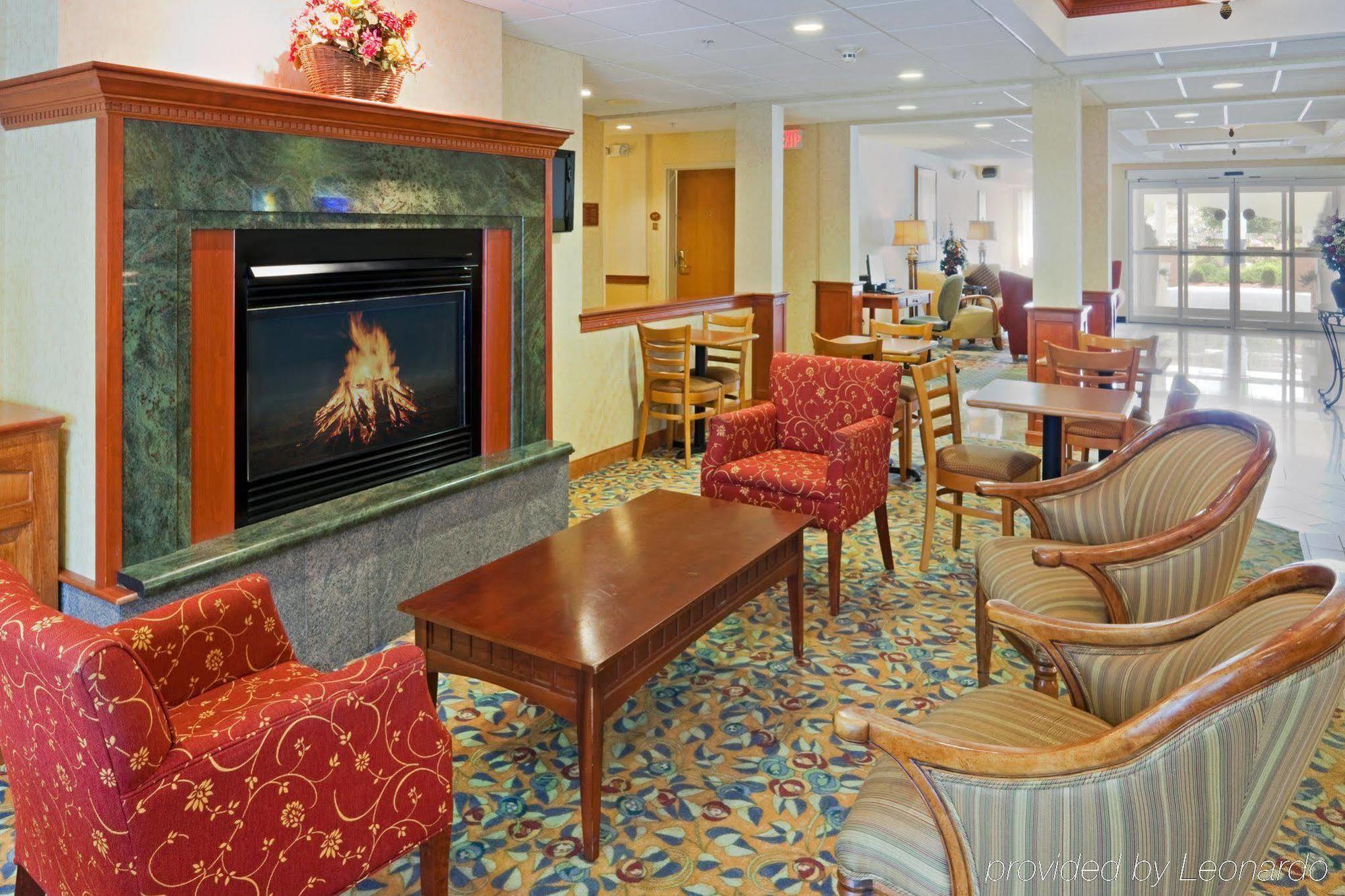 Holiday Inn Express Hotel & Suites Boston - Marlboro By Ihg Hudson Buitenkant foto