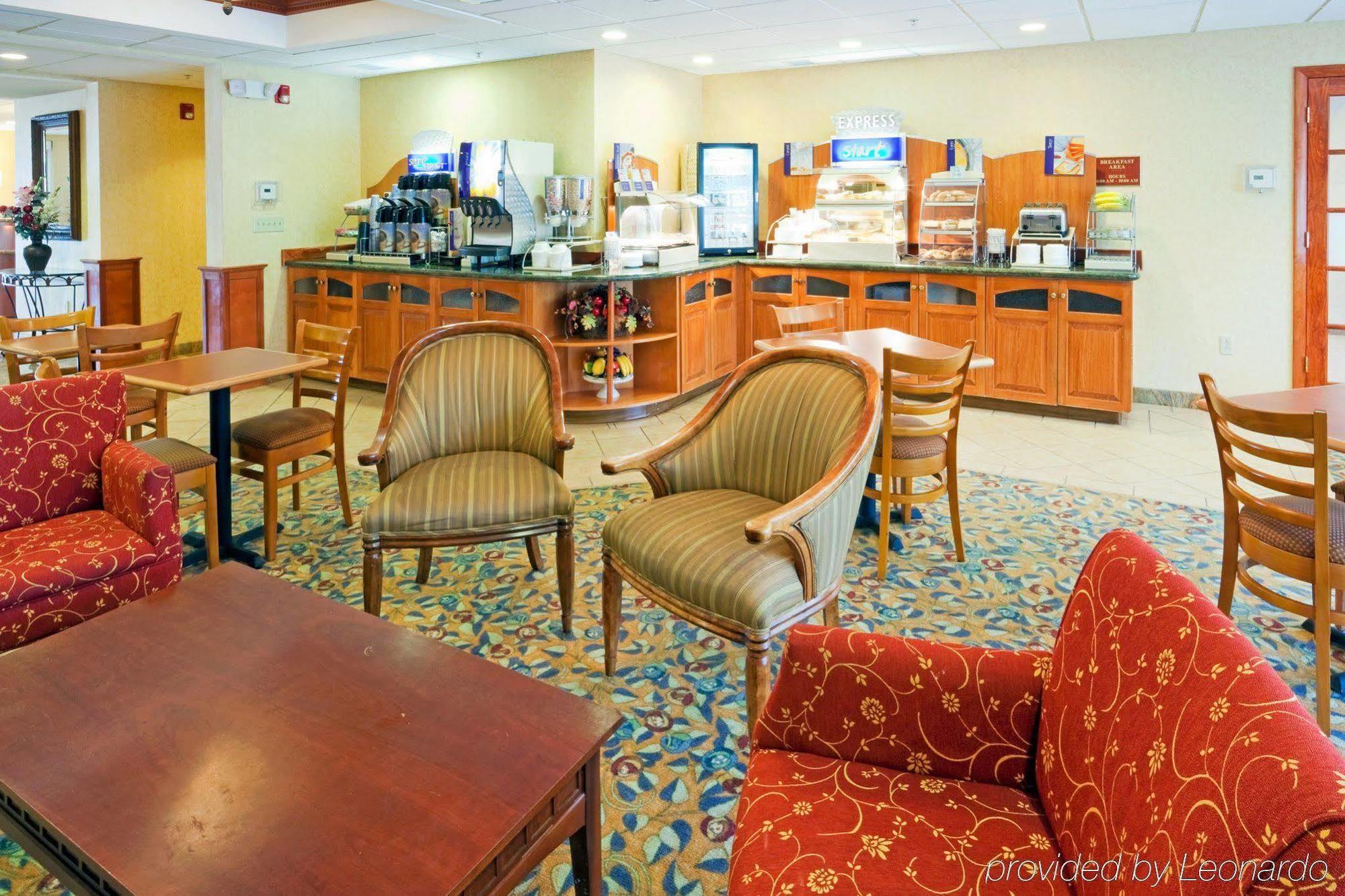 Holiday Inn Express Hotel & Suites Boston - Marlboro By Ihg Hudson Buitenkant foto
