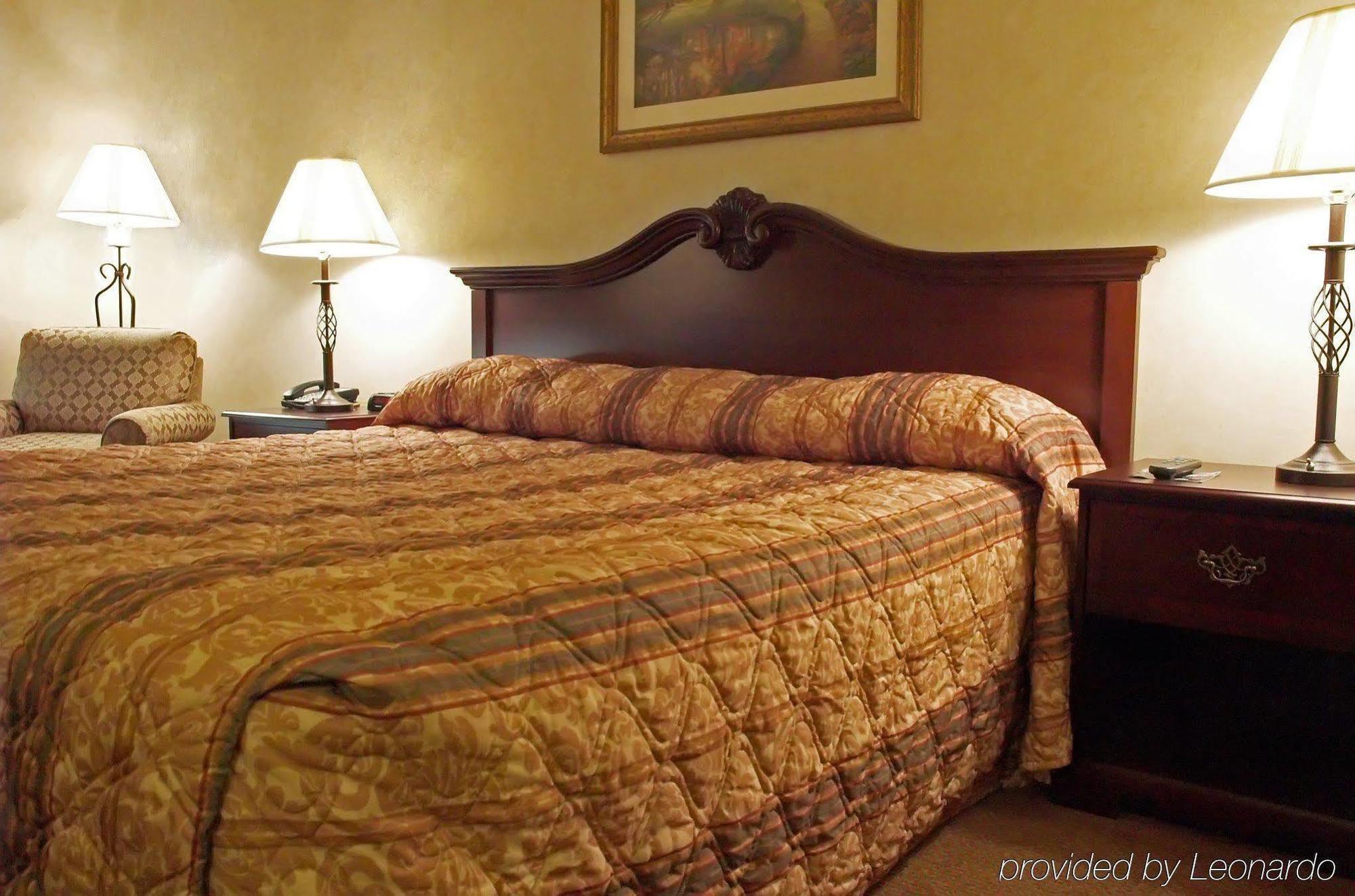 Holiday Inn Express Hotel & Suites Boston - Marlboro By Ihg Hudson Buitenkant foto